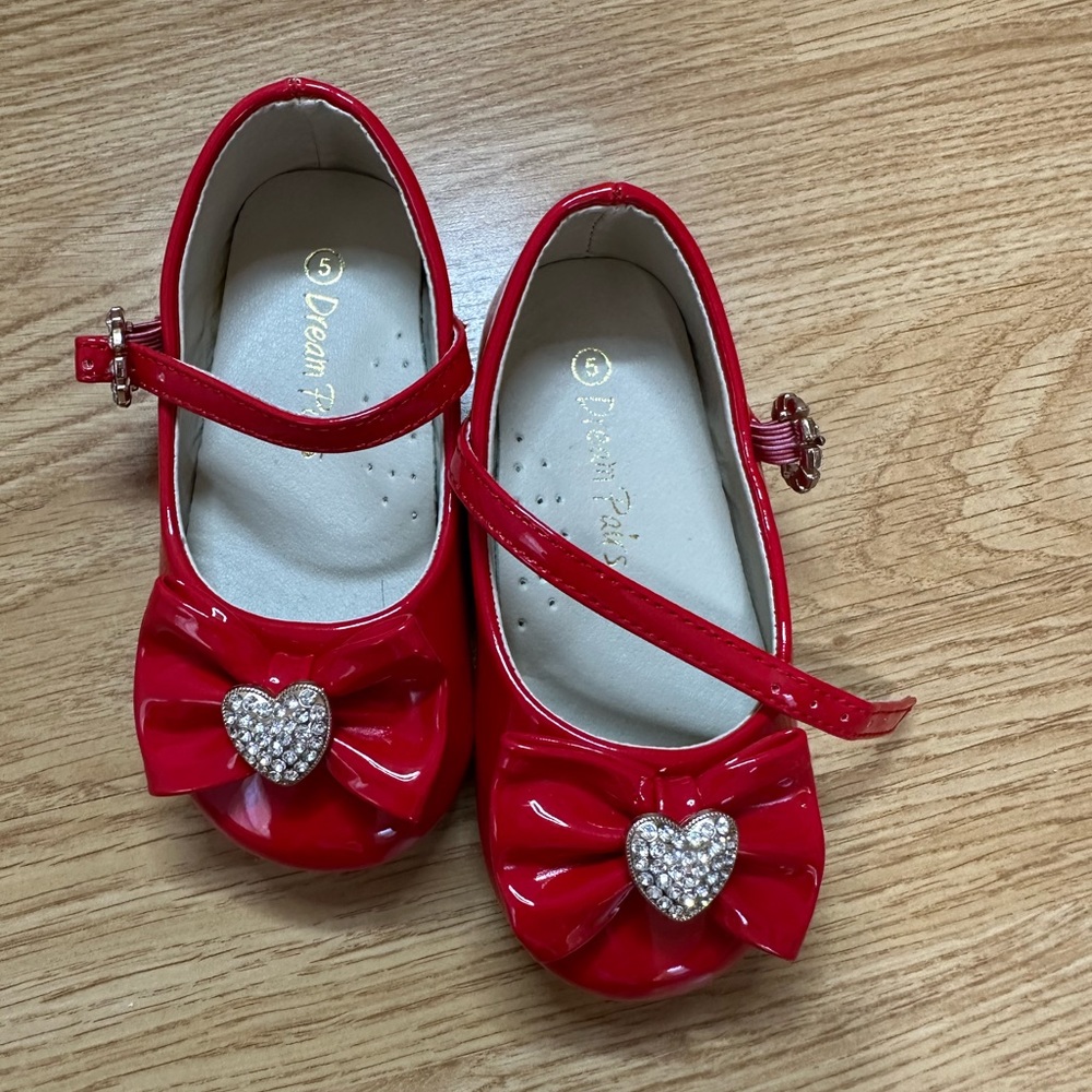 Never used sizes 5 baby